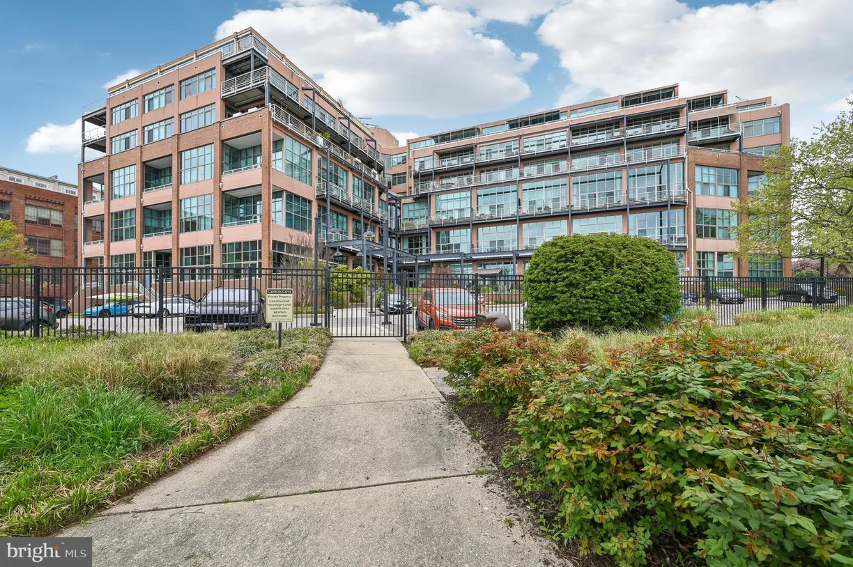 Washington Metro Area Real Estate | View 2901 Boston St, 604 | 1 Bed, 1 Bath