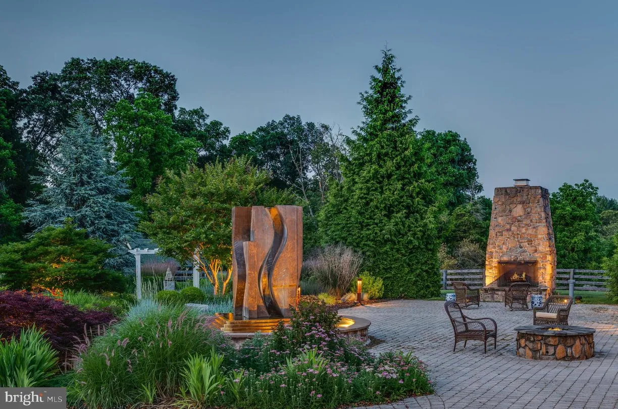 Washington Metro Area Real Estate | View 2600 Garrett Rd | Listing