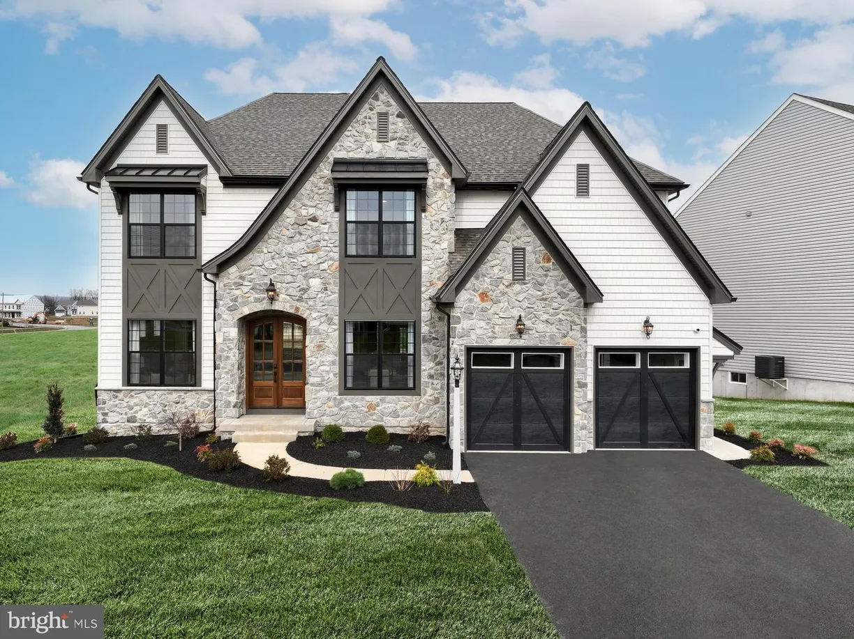 Washington Metro Area Real Estate | View 1 Farm Meadow, devonshire | 4 Beds, 2 Baths