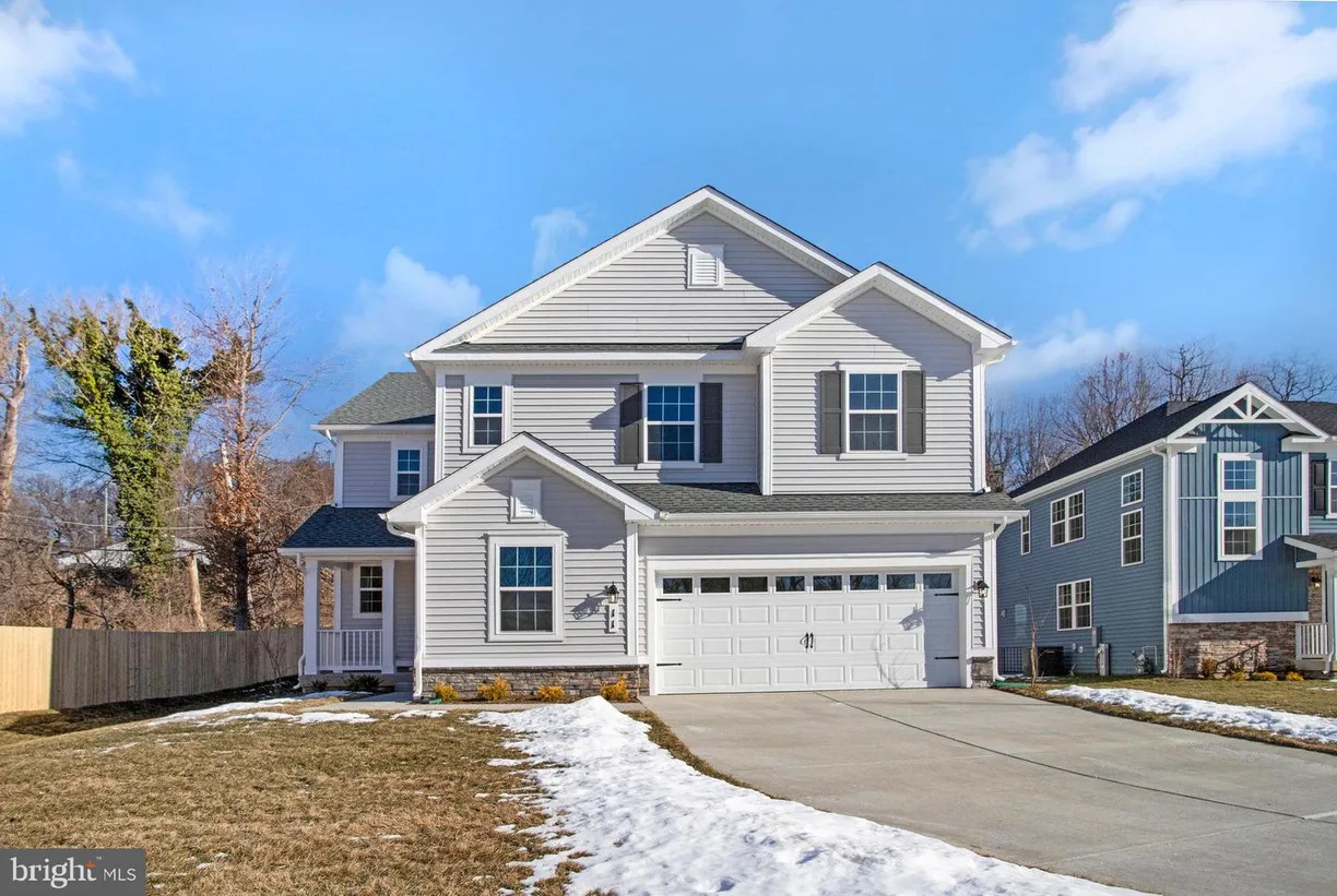 Washington Metro Area Real Estate | View 11 Brooks Nolen Way | 5 Beds, 3 Baths