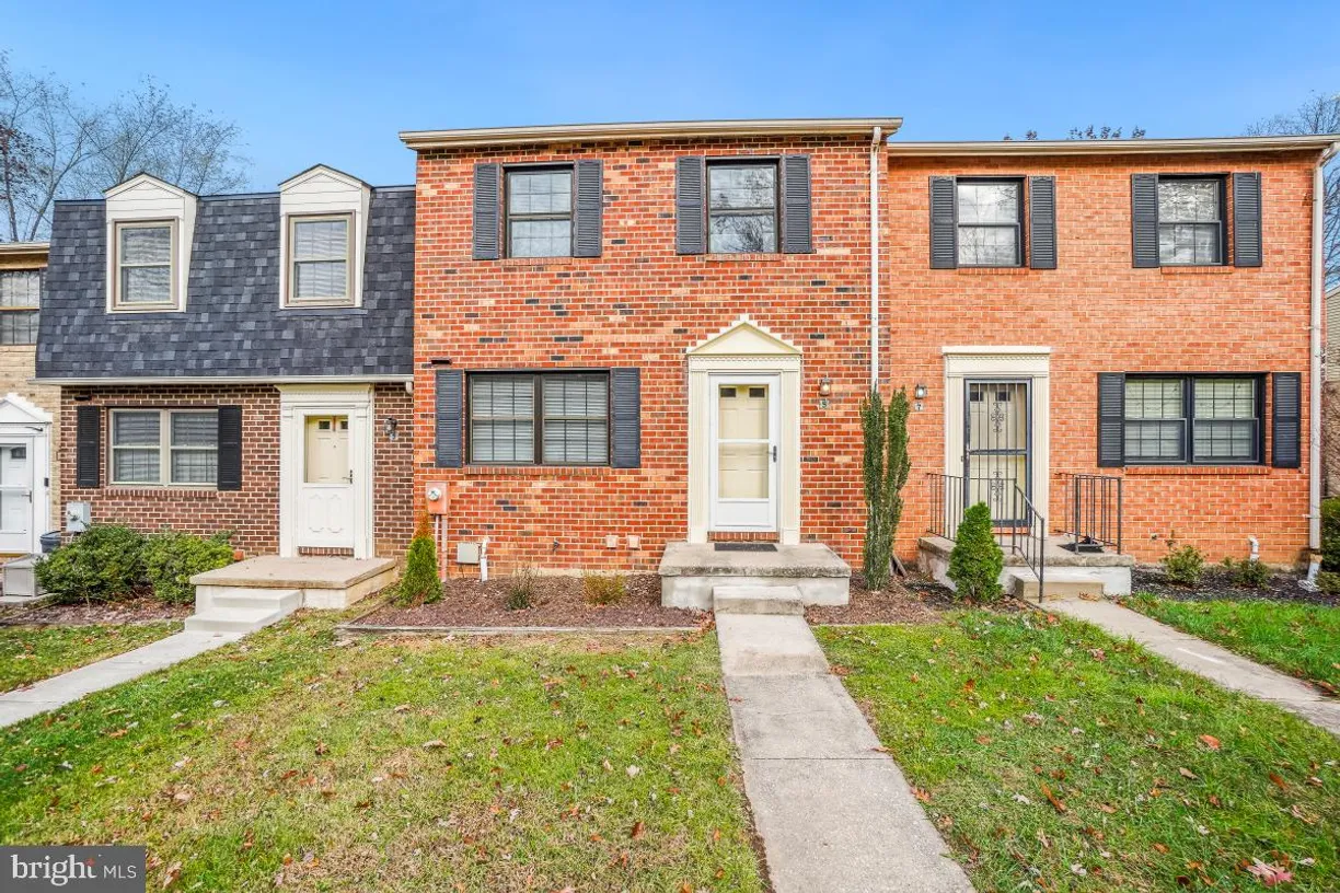 Washington Metro Area Real Estate | View 5 Shady Hill Ct | 3 Beds