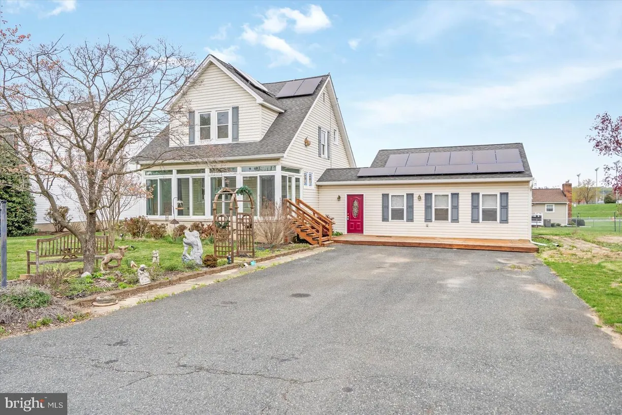 Washington Metro Area Real Estate | View 14 Jefferson Ave | Listing