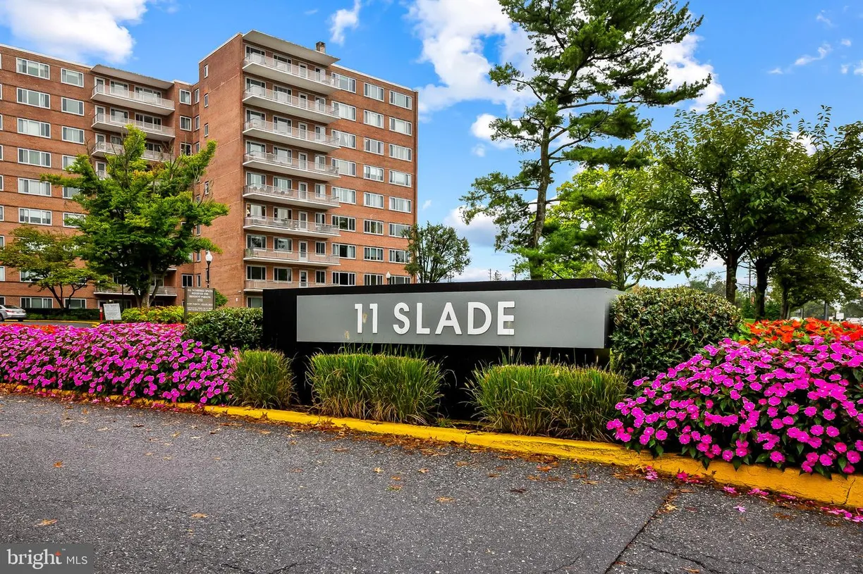 Washington Metro Area Real Estate | View 11 Slade Ave, 912 | 3 Beds, 2 Baths