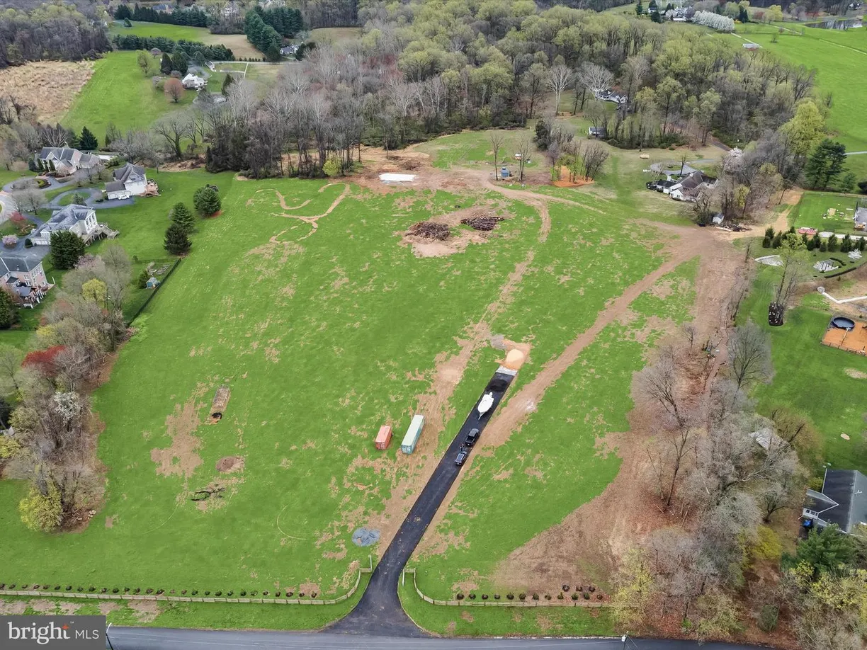 Washington Metro Area Real Estate | View KELLEY AVENUE