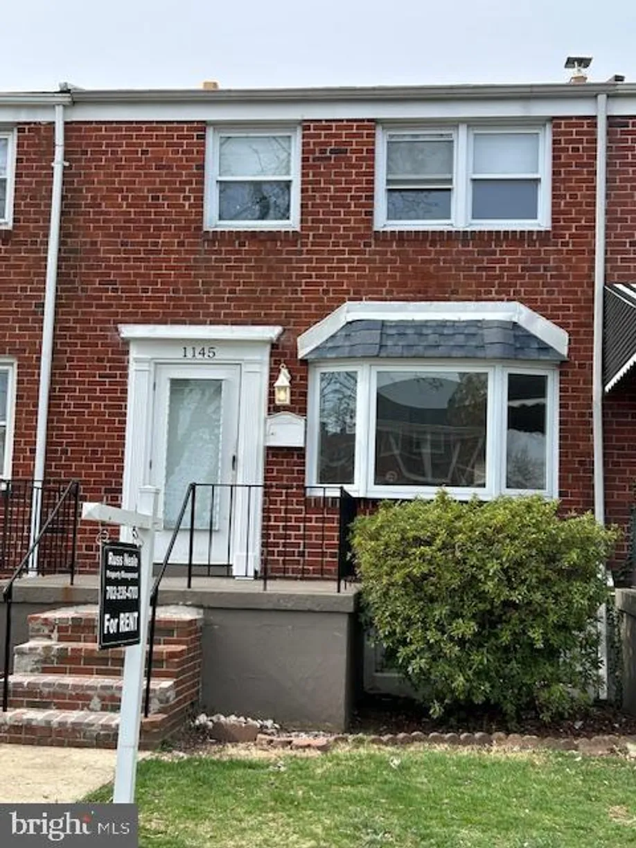 Washington Metro Area Real Estate | View 1145 Linden Ave | 3 Beds