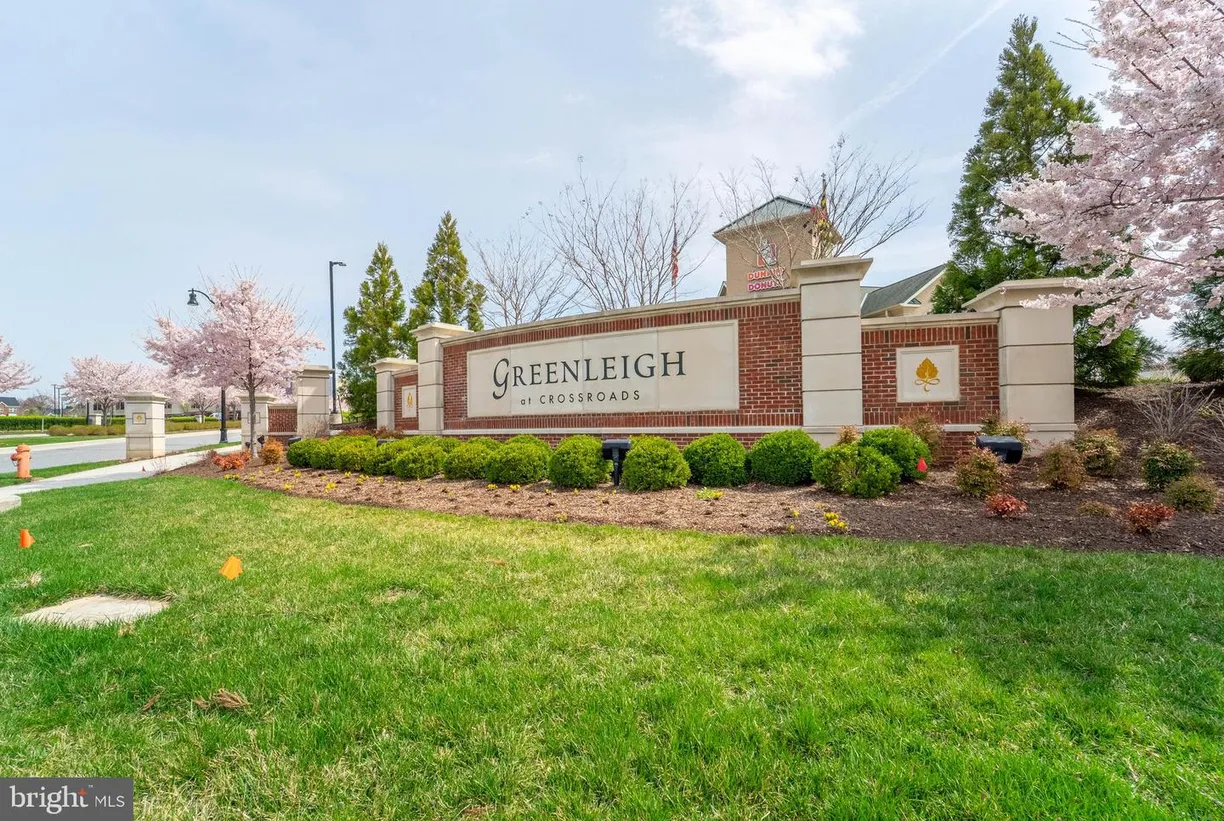 Washington Metro Area Real Estate | View 700 Colindale St | Listing