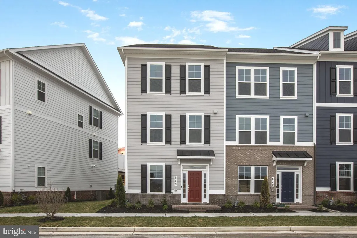 Washington Metro Area Real Estate | View 618 Barnehurst St | 3 Beds, 2 Baths