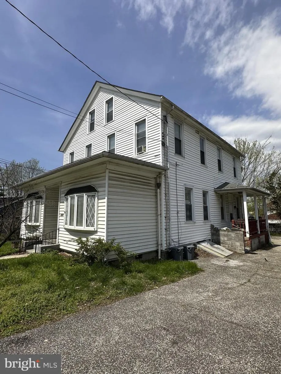 Washington Metro Area Real Estate | View 4606 Ridge Ave | Listing