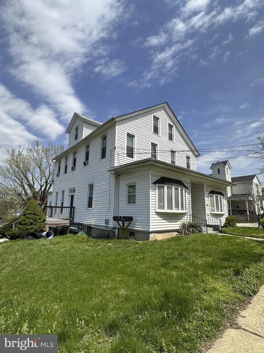 Washington Metro Area Real Estate | View 4606 Ridge Ave | Listing