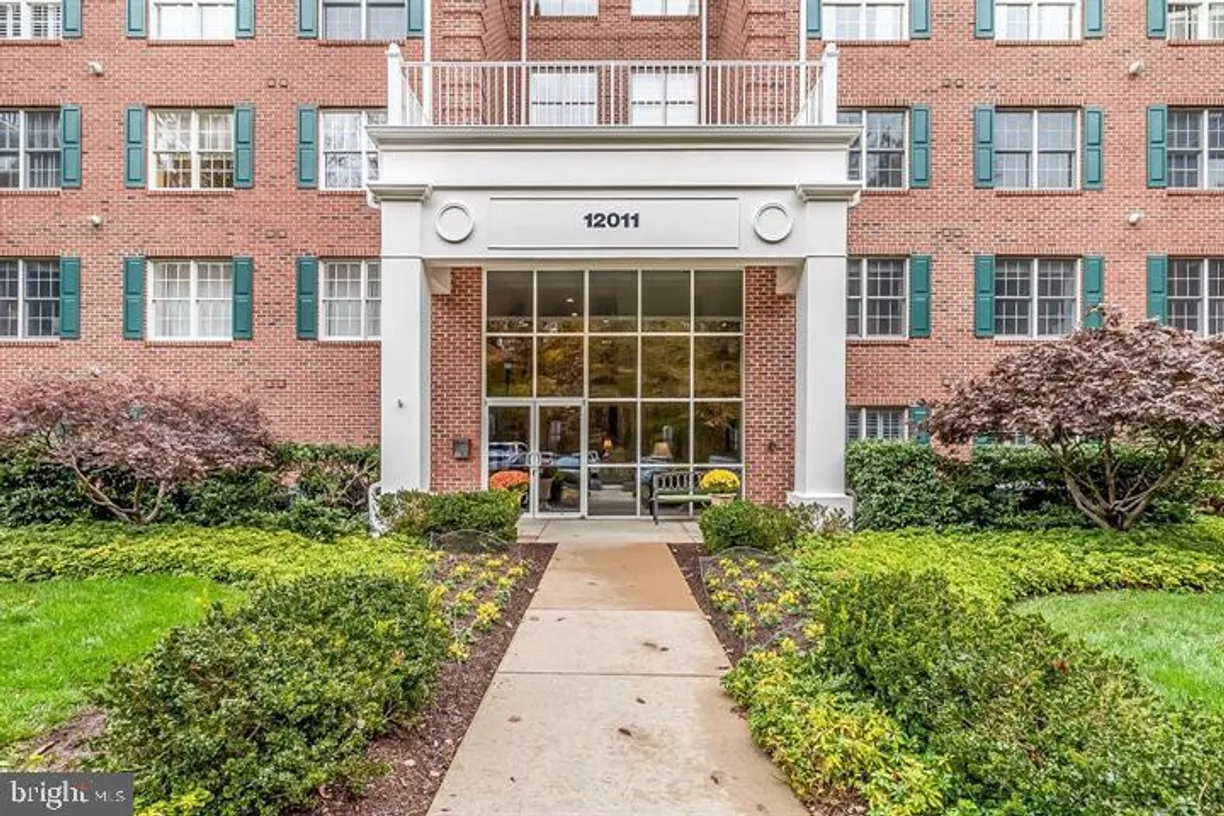 Washington Metro Area Real Estate | View 12011 Tralee Rd, 302 | 2 Beds
