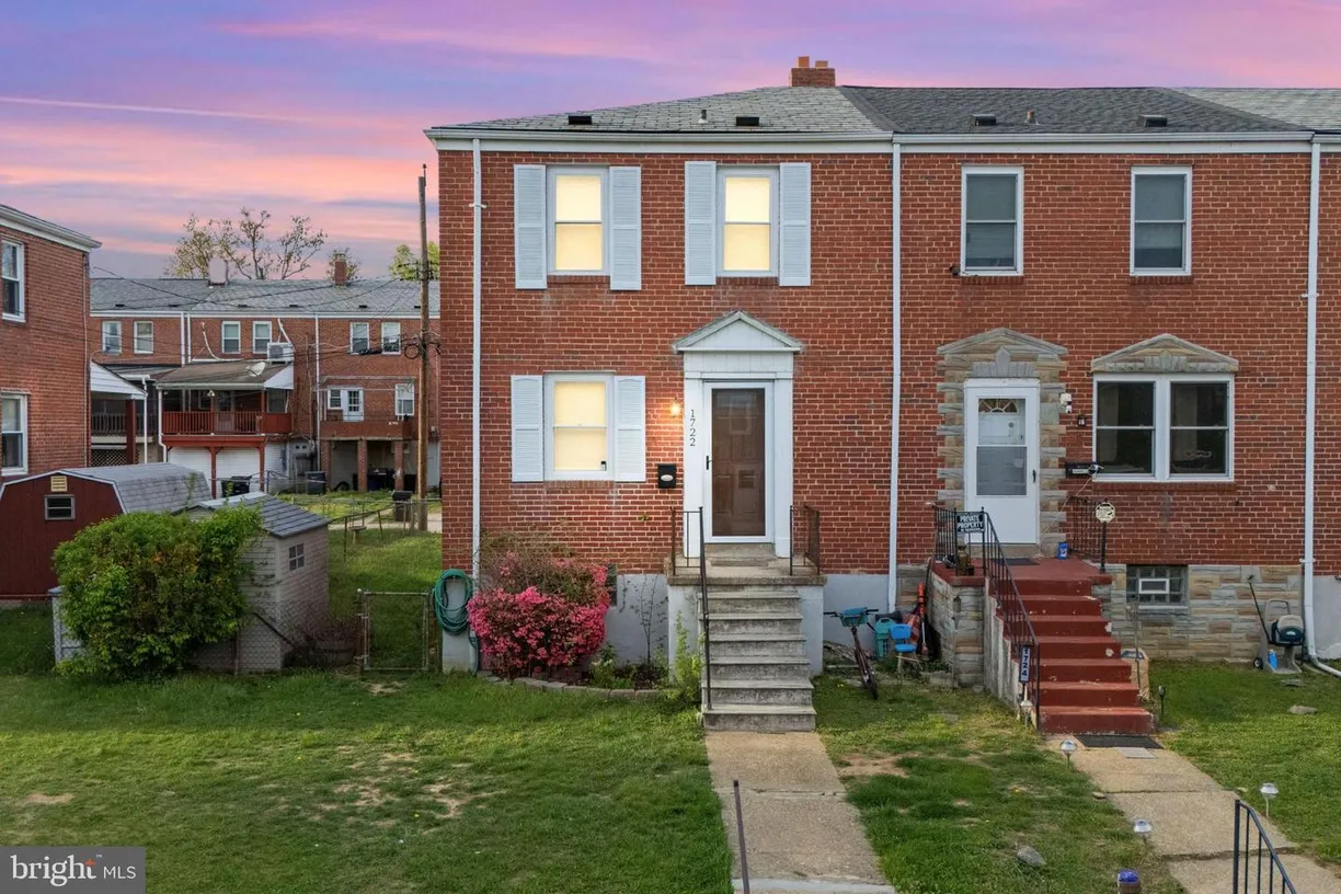 Washington Metro Area Real Estate | View 1722 Red Oak Rd | 3 Beds, 2 Baths