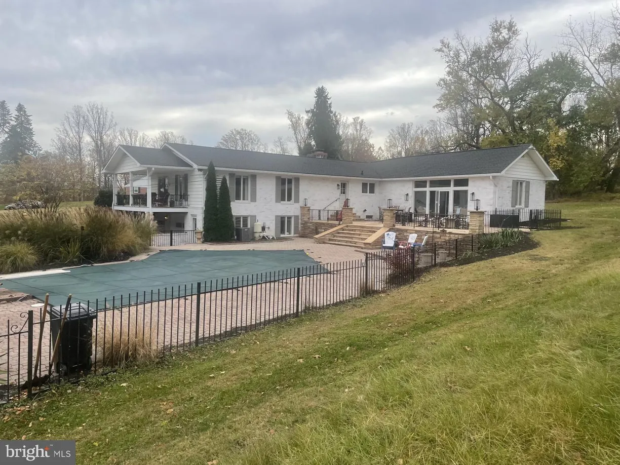 11308 Old Carriage Rd, GLEN ARM, MD 21057 Property for sale