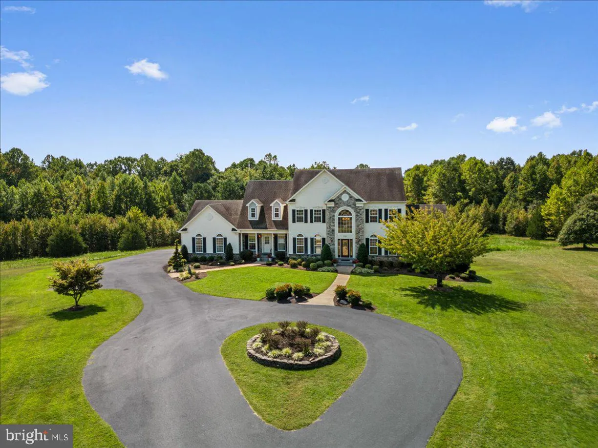 Washington Metro Area Real Estate | View 2580 Whippoorwill Way | 4 Beds, 4 Baths