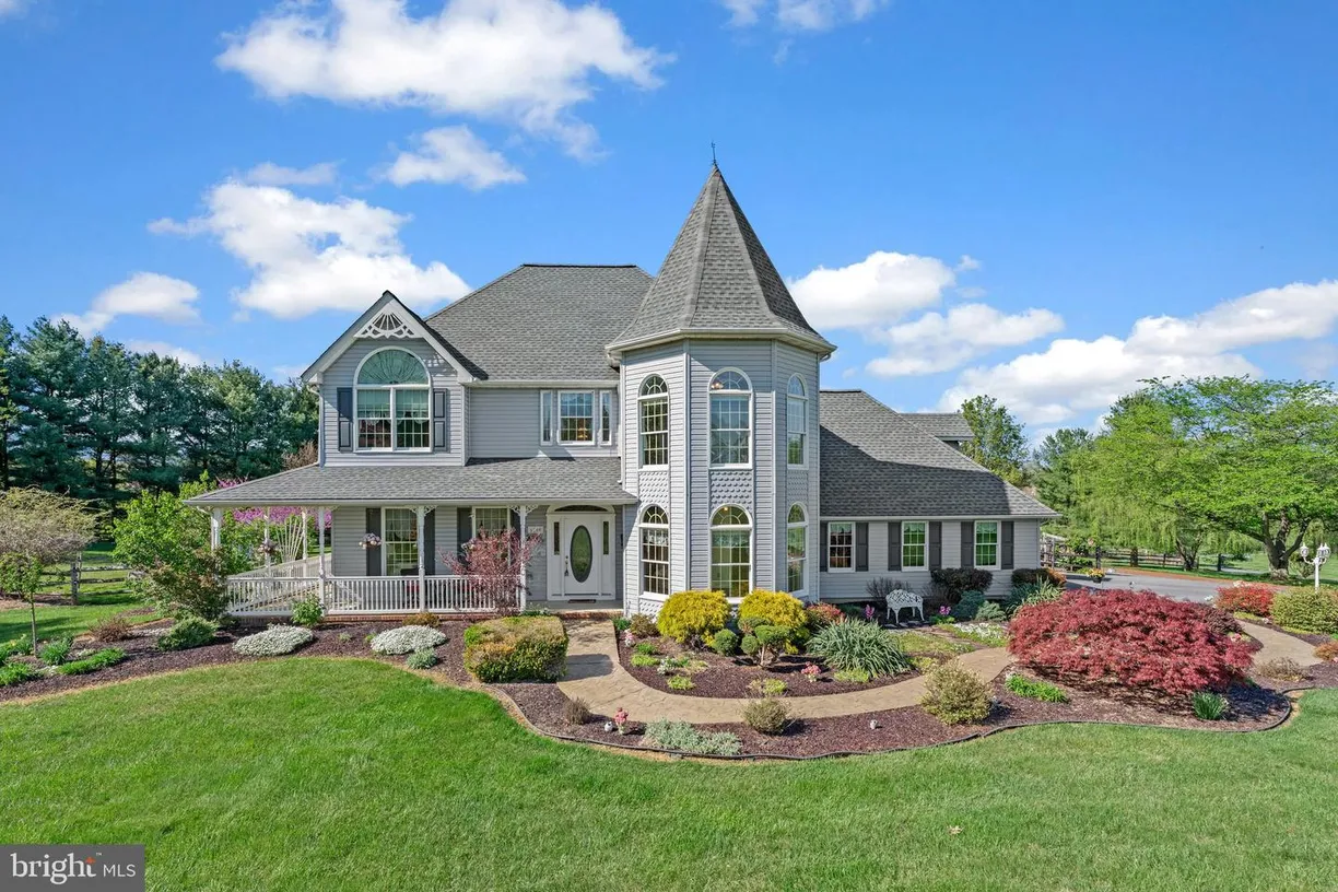 Washington Metro Area Real Estate | View 6200 Deanna Dr | 4 Beds, 3 Baths