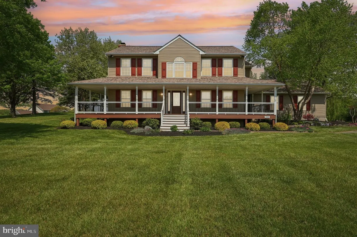 Washington Metro Area Real Estate | View 200 Potomac Ct | 3 Beds, 3 Baths