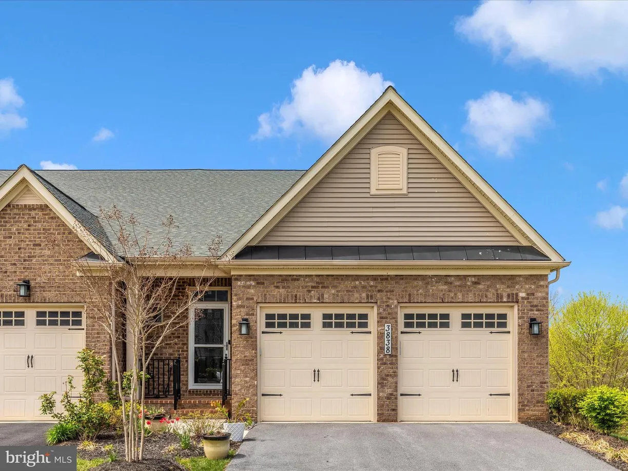 Washington Metro Area Real Estate | View 3838 Fulham Rd | 4 Beds