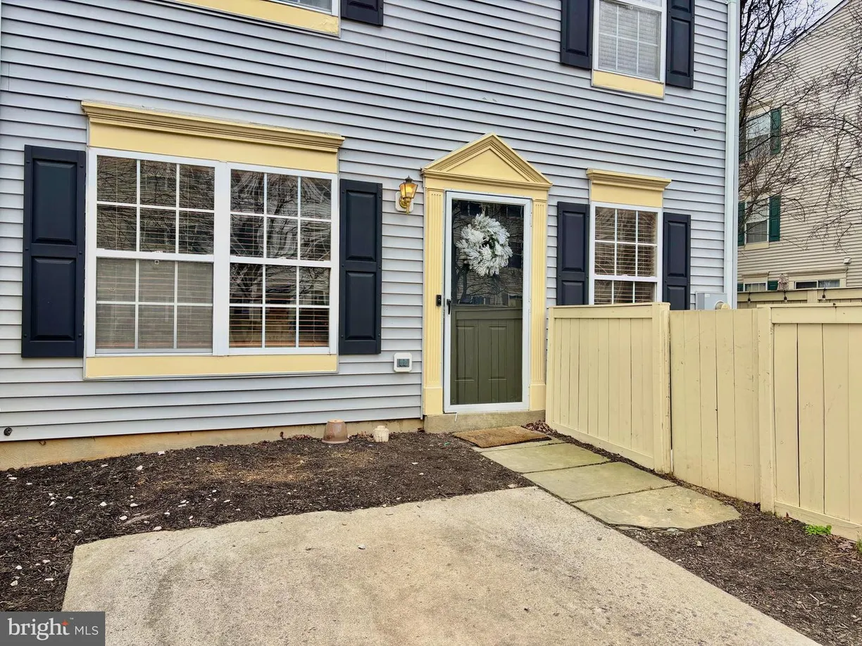 Washington Metro Area Real Estate | View 160 Heathfield Dr | Listing