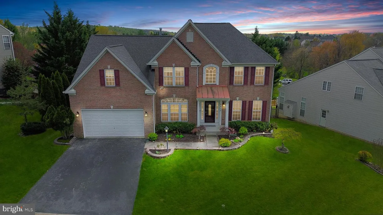 Washington Metro Area Real Estate | View 6420 Barrington Dr | 4 Beds, 3 Baths