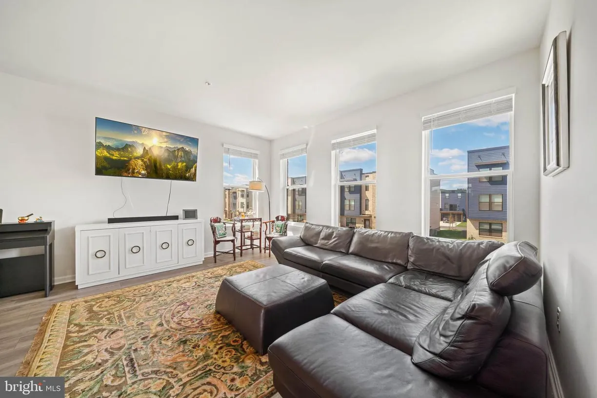Washington Metro Area Real Estate | View 470 Tiller St | Listing
