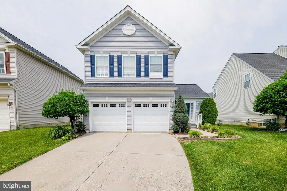 Washington Metro Area Real Estate | View  | 3 Beds, 3 Baths