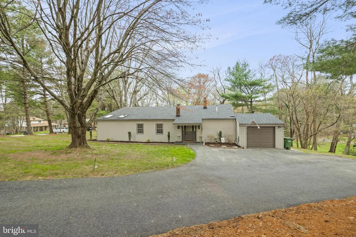 Washington Metro Area Real Estate | View 2414 Derby Dr | Listing
