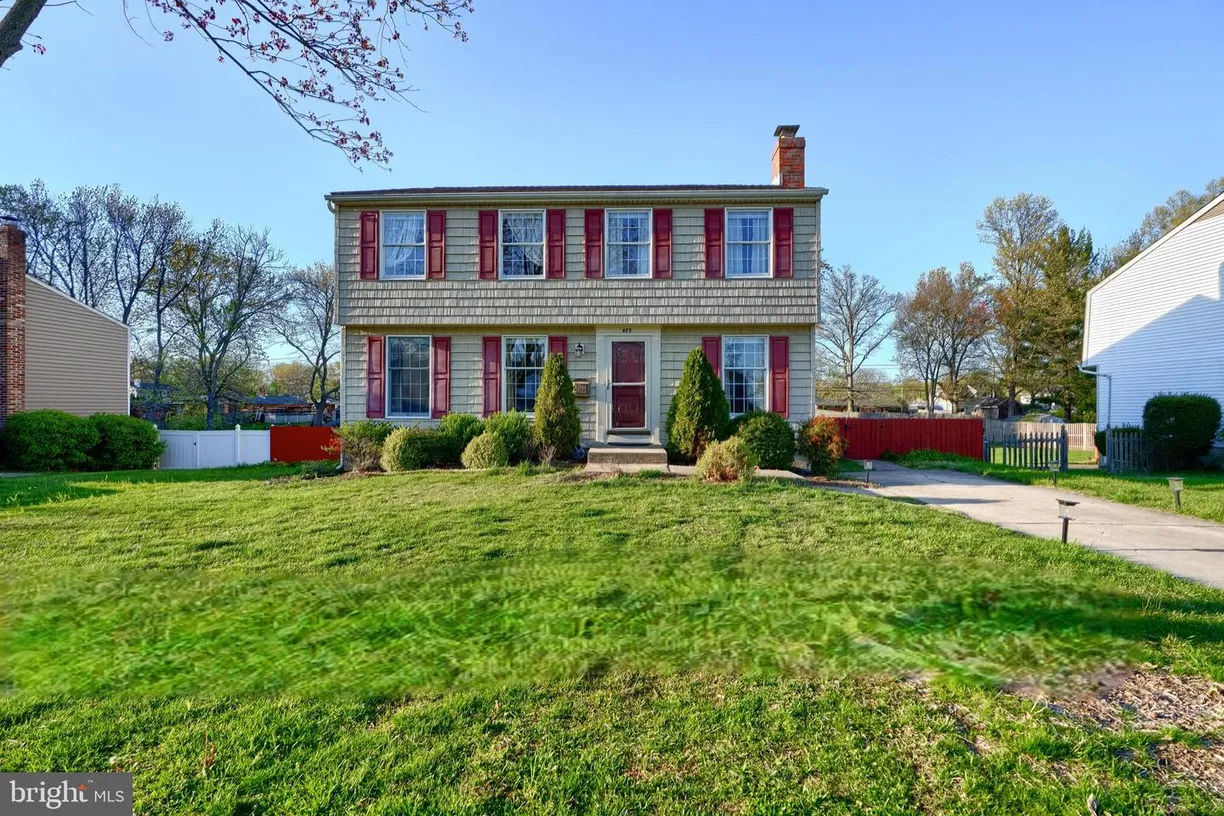 Washington Metro Area Real Estate | View 673 Towne Center Dr | 4 Beds, 2 Baths