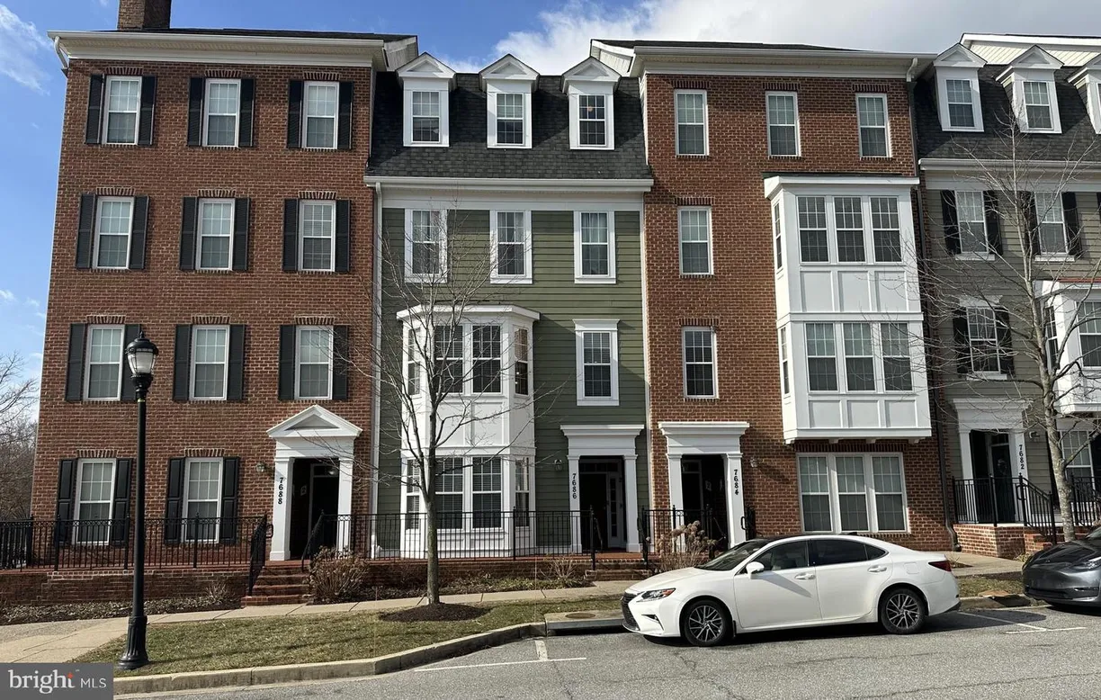 Washington Metro Area Real Estate | View 7686 Maple Lawn Blvd, 42 | 3 Beds
