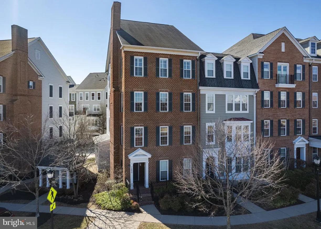 Washington Metro Area Real Estate | View 7662 Maple Lawn Blvd, 26 (-2) | 3 Beds, 2 Baths