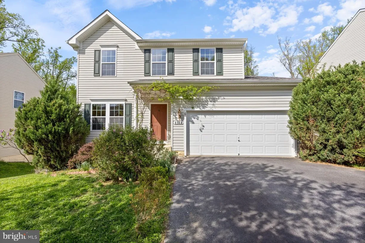 Washington Metro Area Real Estate | View 4514 Nightingale Ct | 4 Beds, 2 Baths