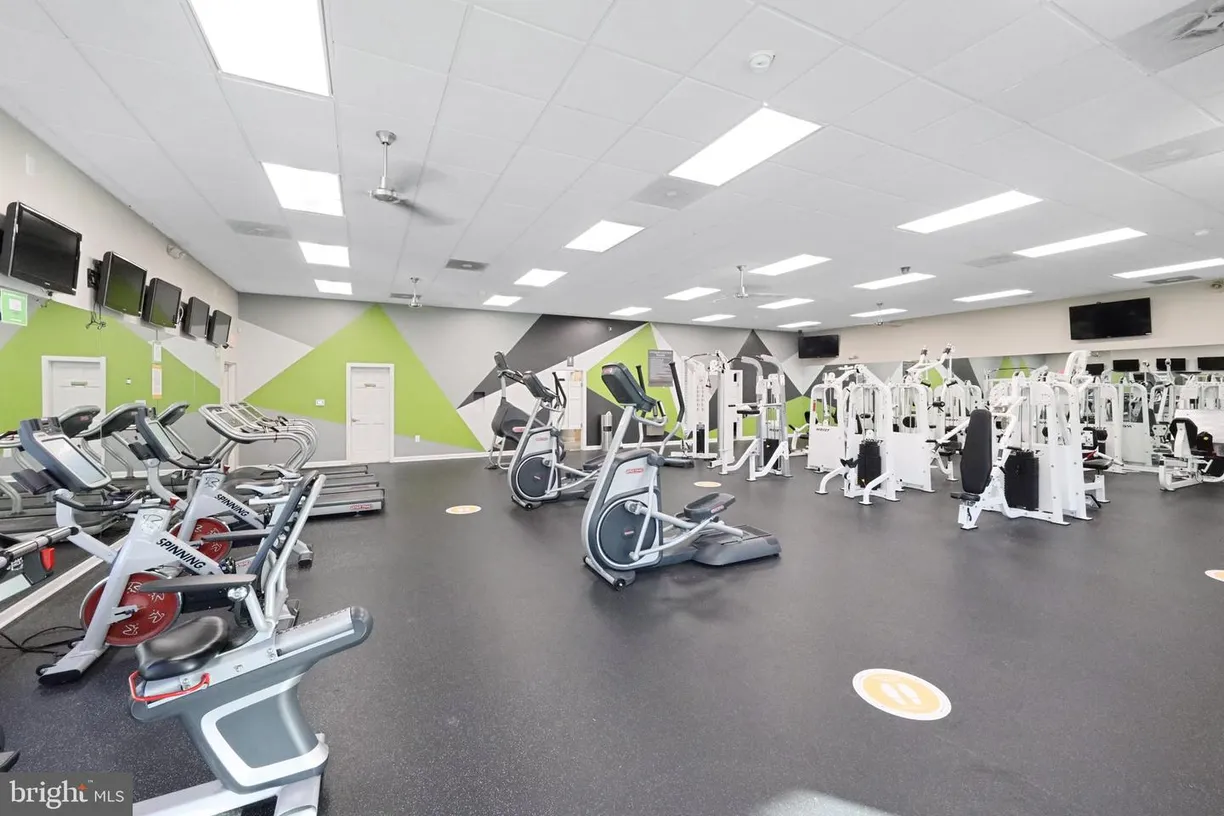 Washington Metro Area Real Estate | View 9220 Old Lantern Way, 2bed1.5bath | Listing