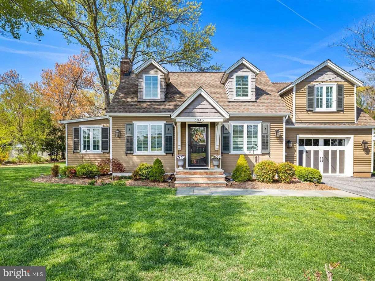 Washington Metro Area Real Estate | View 6045 Montgomery Rd | 3 Beds, 2 Baths