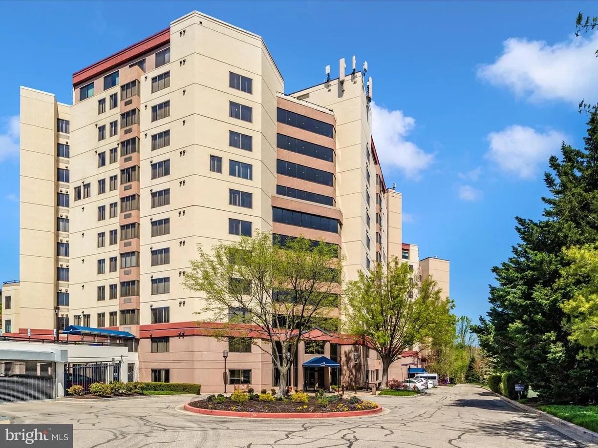 Washington Metro Area Real Estate | View 10001 Windstream Dr, 408 | 2 Beds, 2 Baths