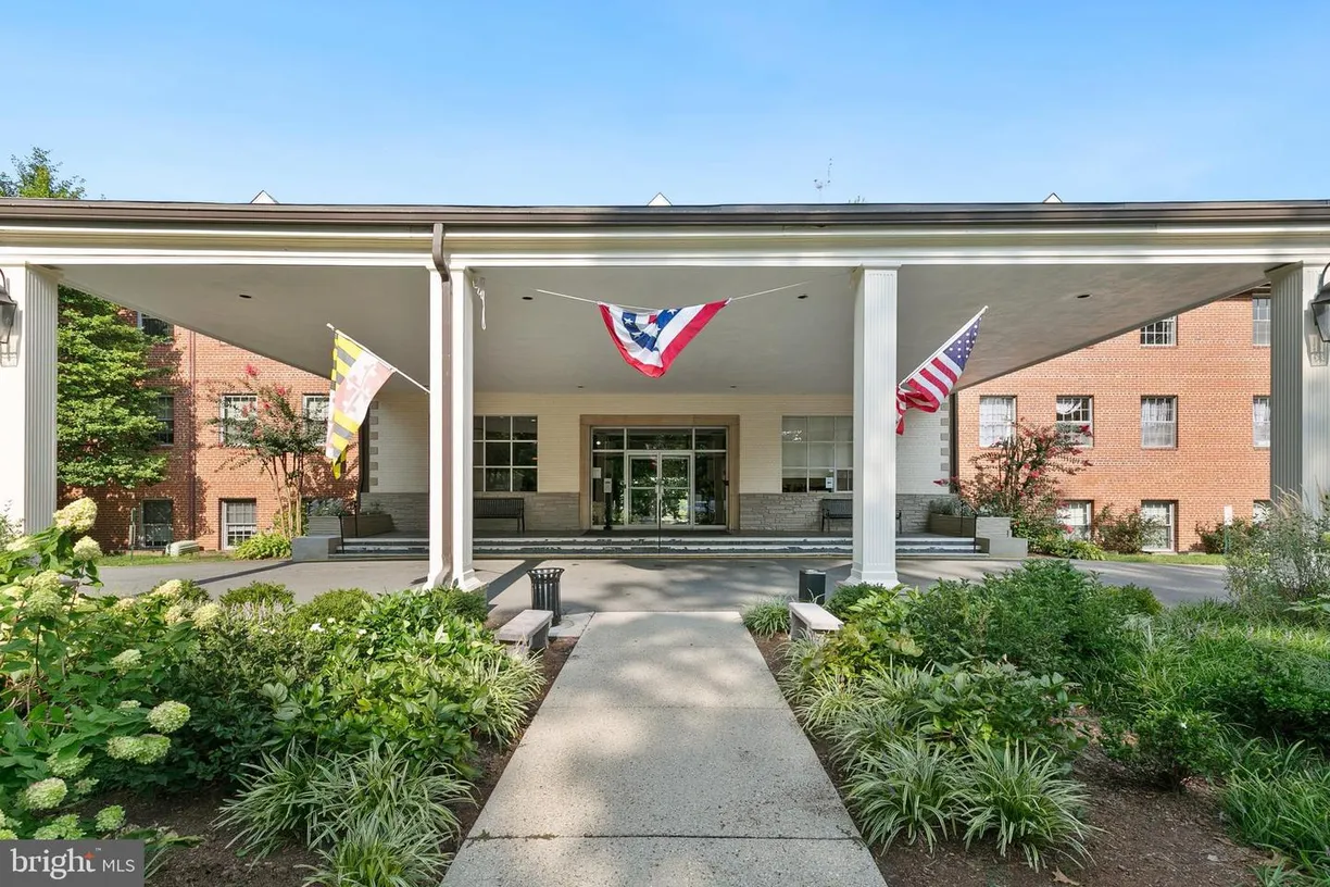 Washington Metro Area Real Estate | View 5301 Westbard Cir, 232 | 3 Beds, 2 Baths
