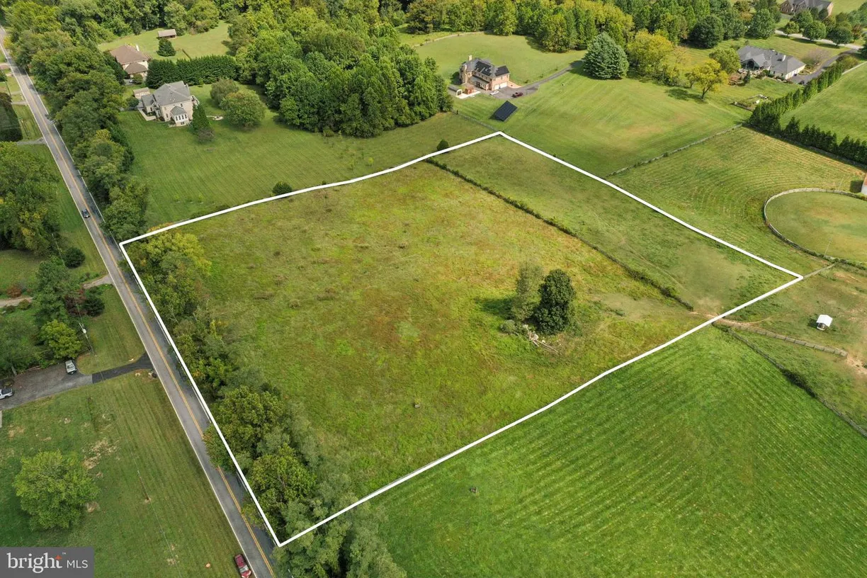 Washington Metro Area Real Estate | View 18901 Chandlee Mill Rd | Listing
