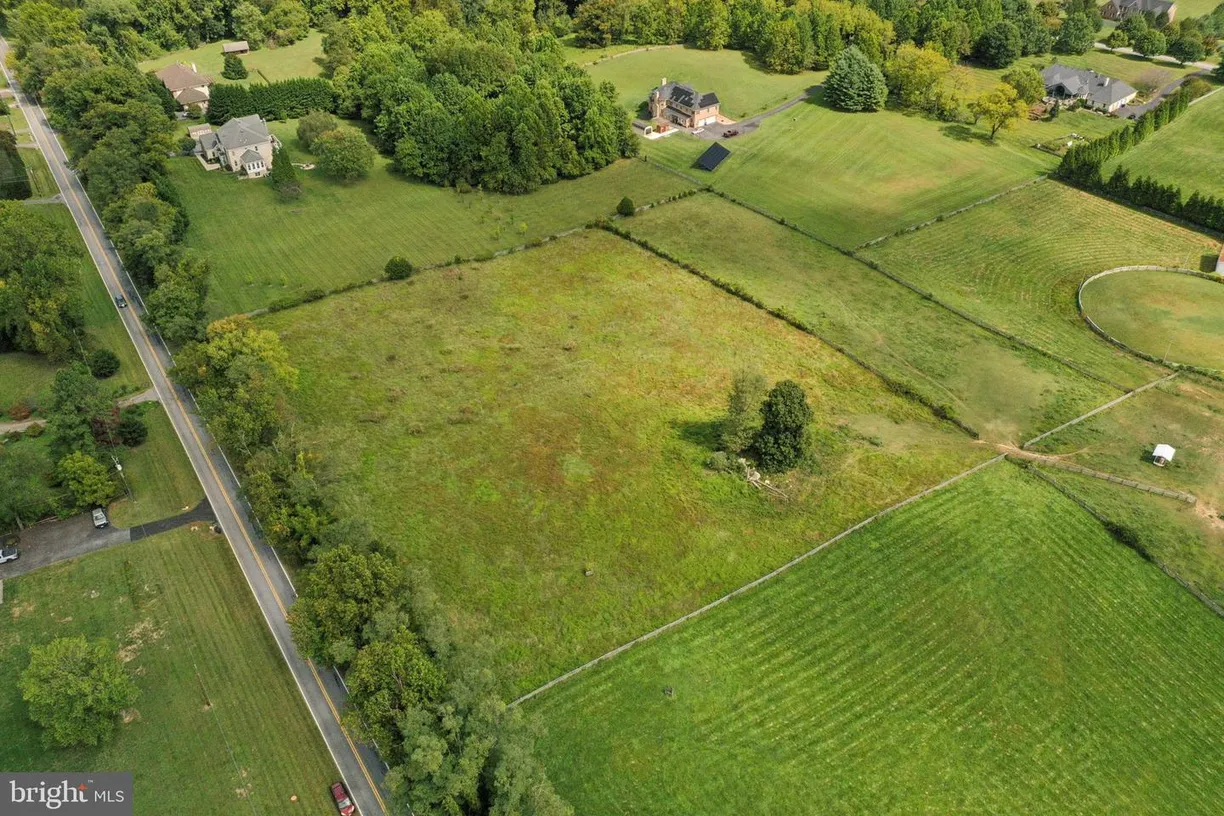 Washington Metro Area Real Estate | View 18901 Chandlee Mill Rd | Listing