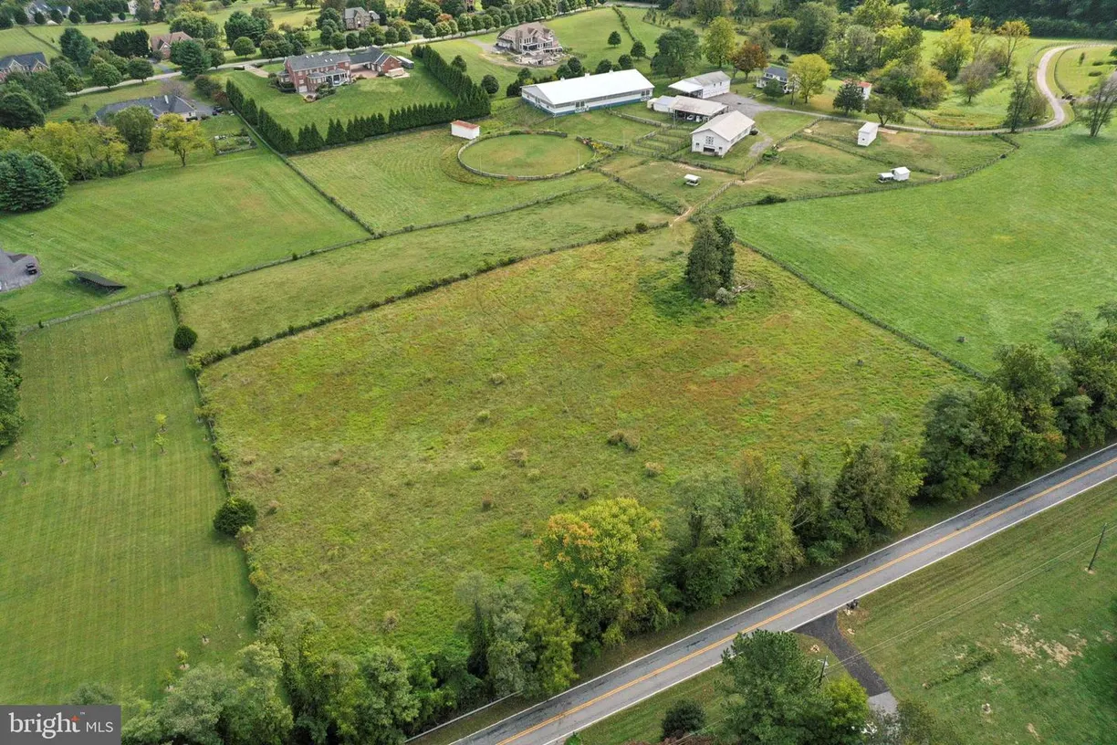 Washington Metro Area Real Estate | View 18901 Chandlee Mill Rd