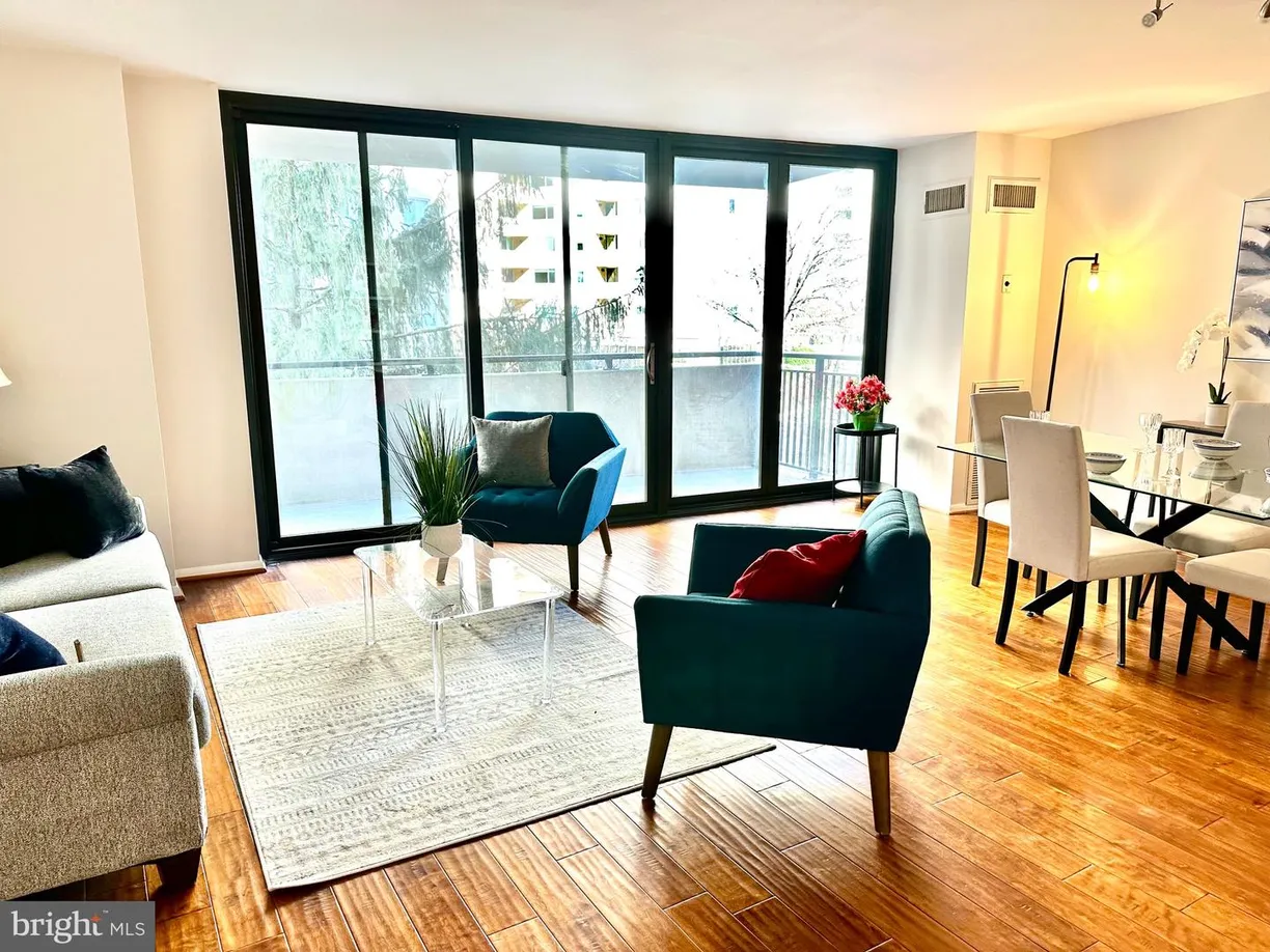Washington Metro Area Real Estate | View 4620 N Park Ave, 510e | 1 Bed, 1 Bath