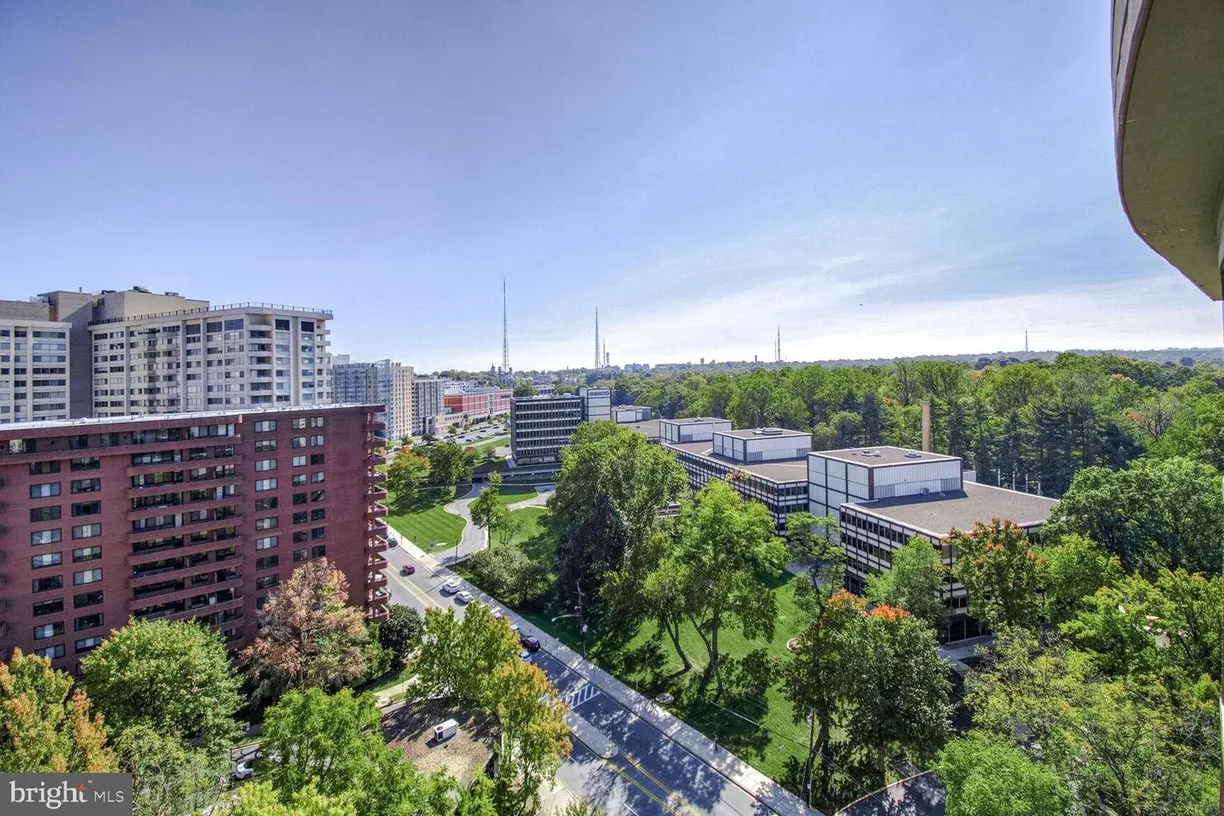 Washington Metro Area Real Estate | View 4620 N Park Ave, ph2/3e | 2 Beds, 2 Baths