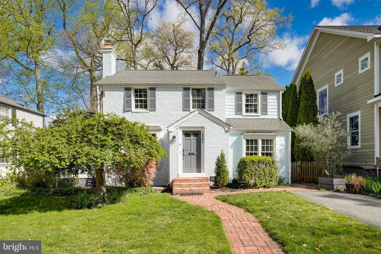 Washington Metro Area Real Estate | View 5505 Charlcote Rd | 5 Beds, 4 Baths