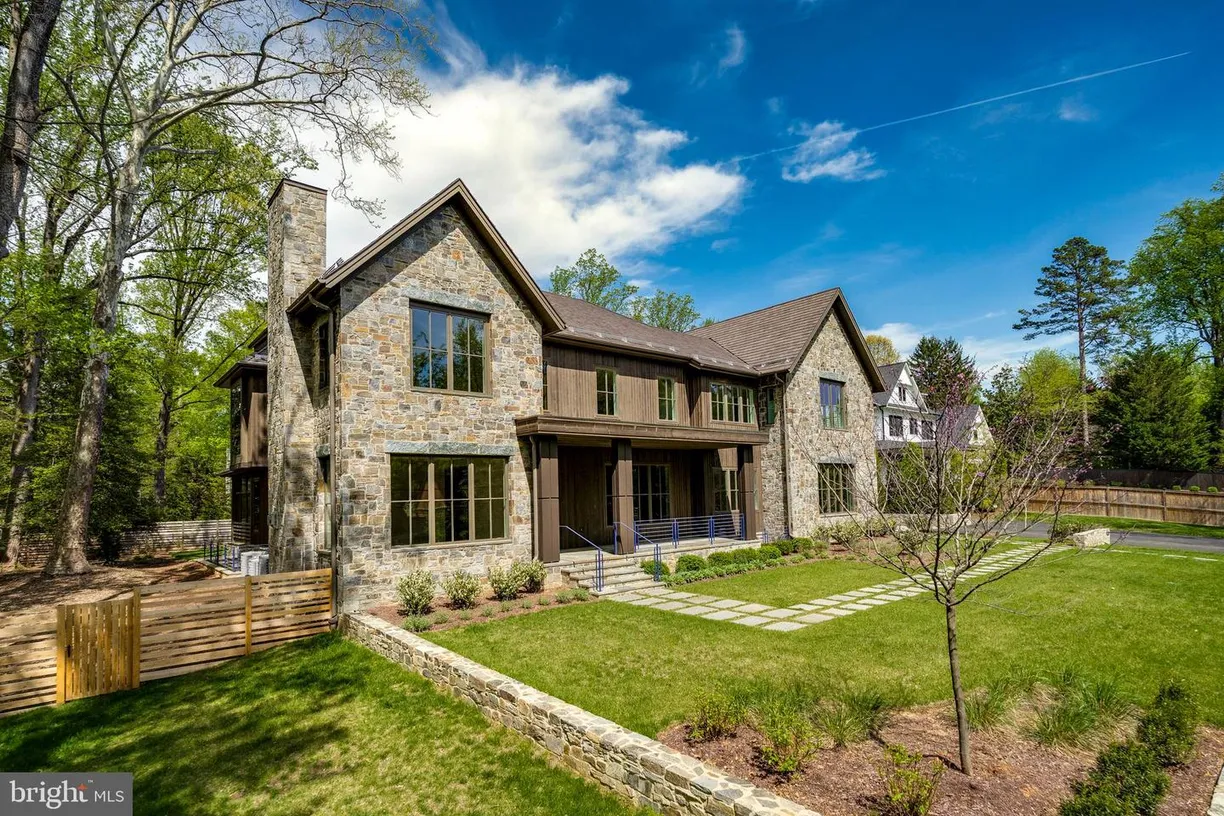 Washington Metro Area Real Estate | View 7029 Longwood Dr | Listing