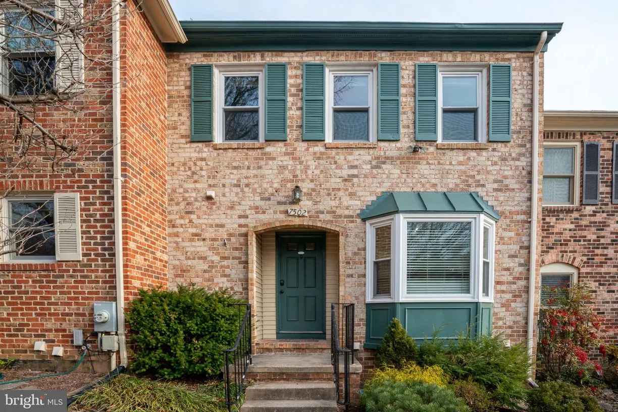 Washington Metro Area Real Estate | View 7502 Coddle Harbor | 4 Beds