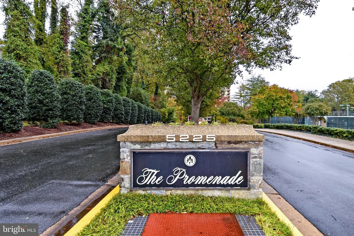Washington Metro Area Real Estate | View 5225 Pooks Hill Rd, 803n | 1 Bed