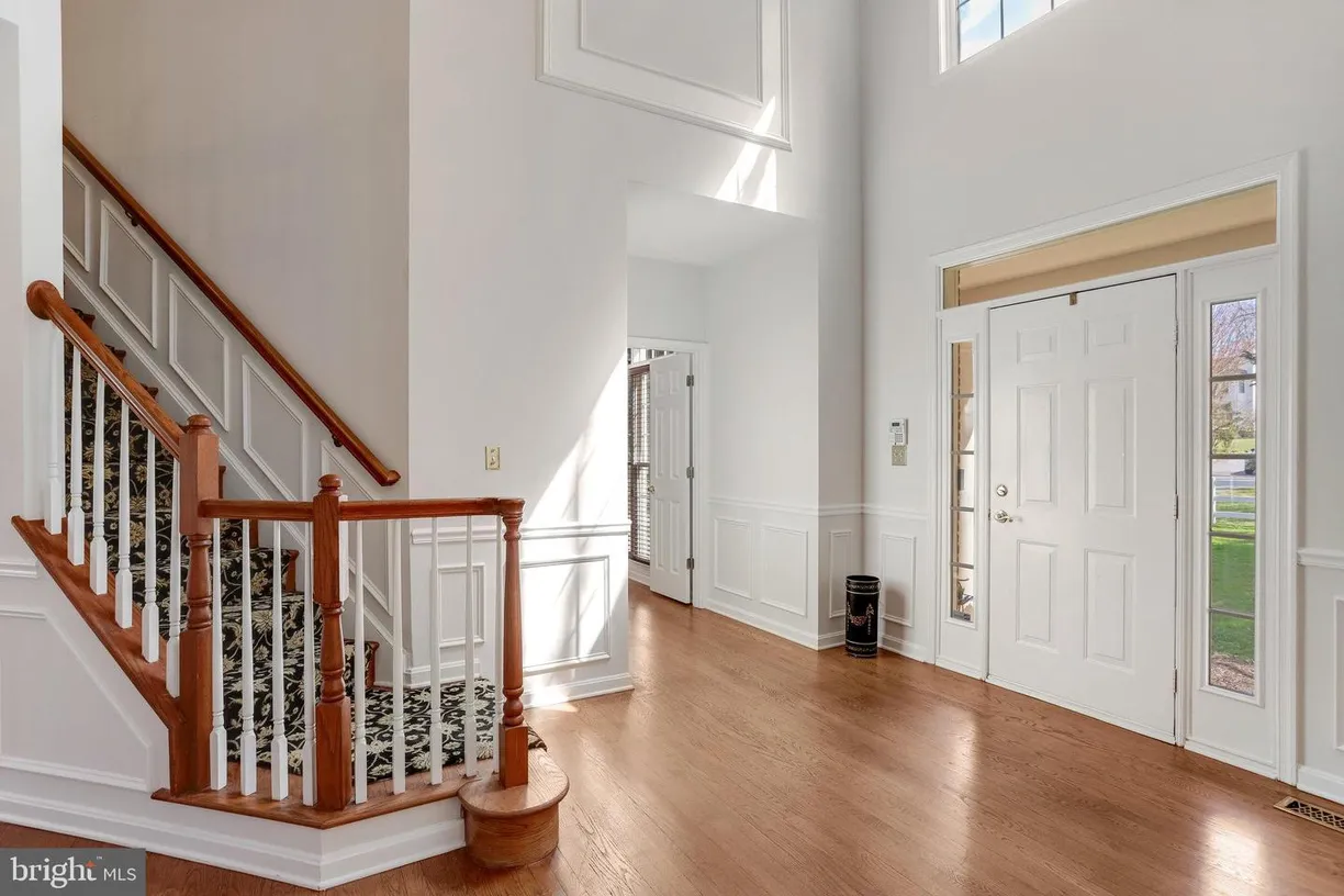 Washington Metro Area Real Estate | View 13917 Darnestown Rd | Listing