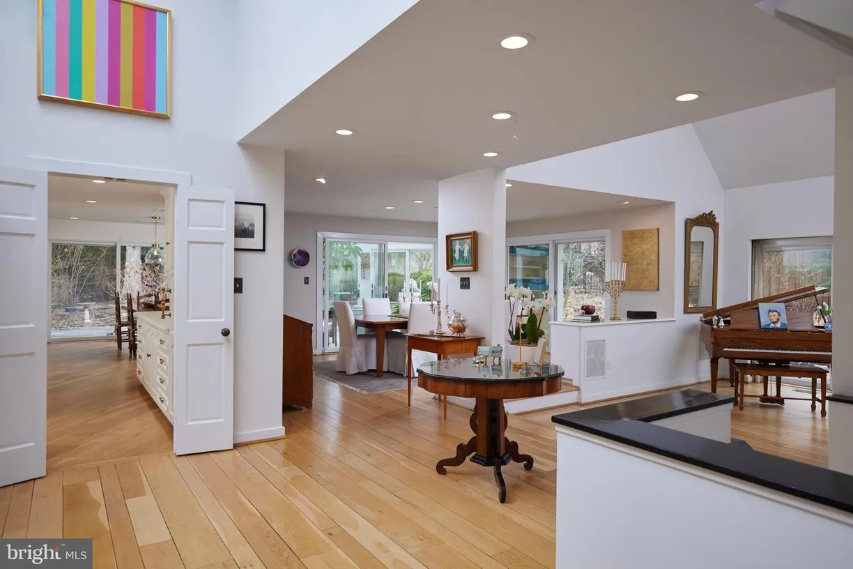 Washington Metro Area Real Estate | View 8609 Darby Pl | 5 Beds, 5 Baths
