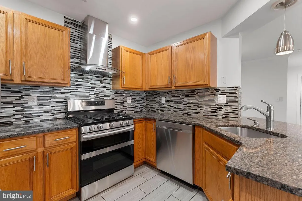 Washington Metro Area Real Estate | View 18101 Cloppers Mill Ter, 12-k | 2 Beds