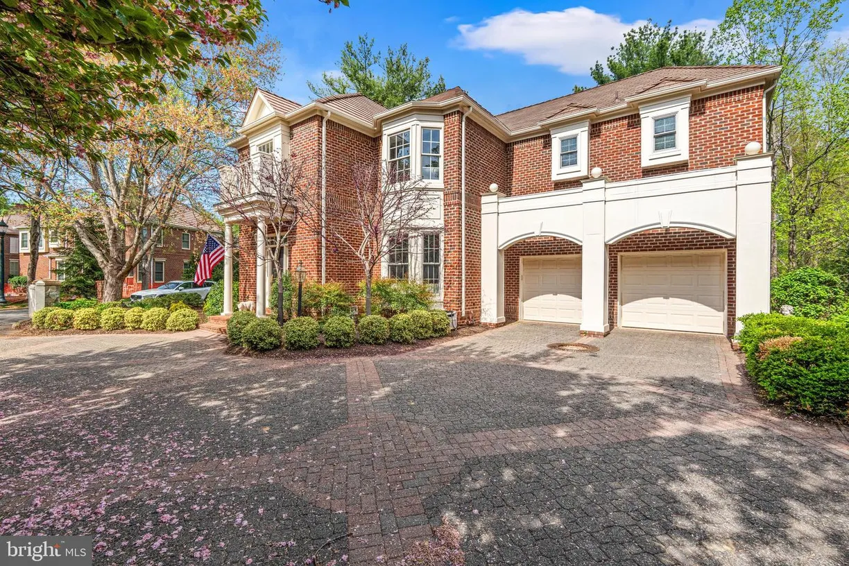 Washington Metro Area Real Estate | View 9200 Town Gate Ln | Listing