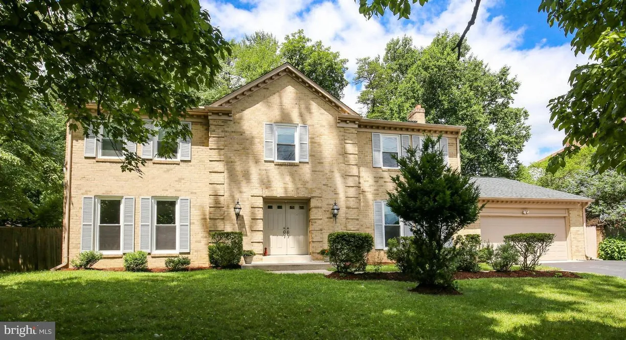 Washington Metro Area Real Estate | View 8712 Seven Locks Rd | 5 Beds
