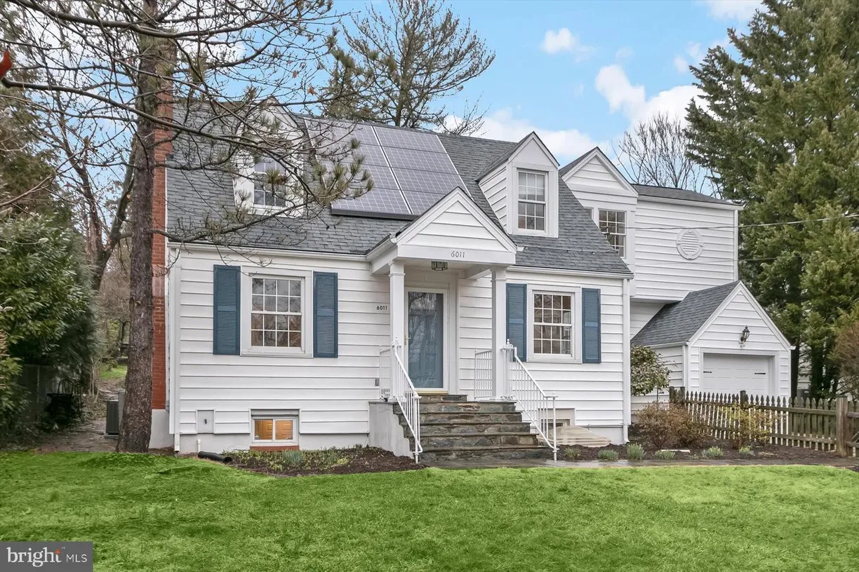 Washington Metro Area Real Estate | View 6011 Walhonding Rd | 5 Beds, 4 Baths