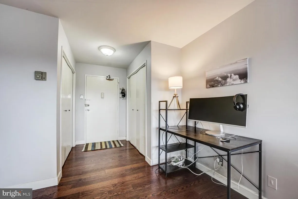 Washington Metro Area Real Estate | View 1900 Lyttonsville Rd, 1105 | Listing