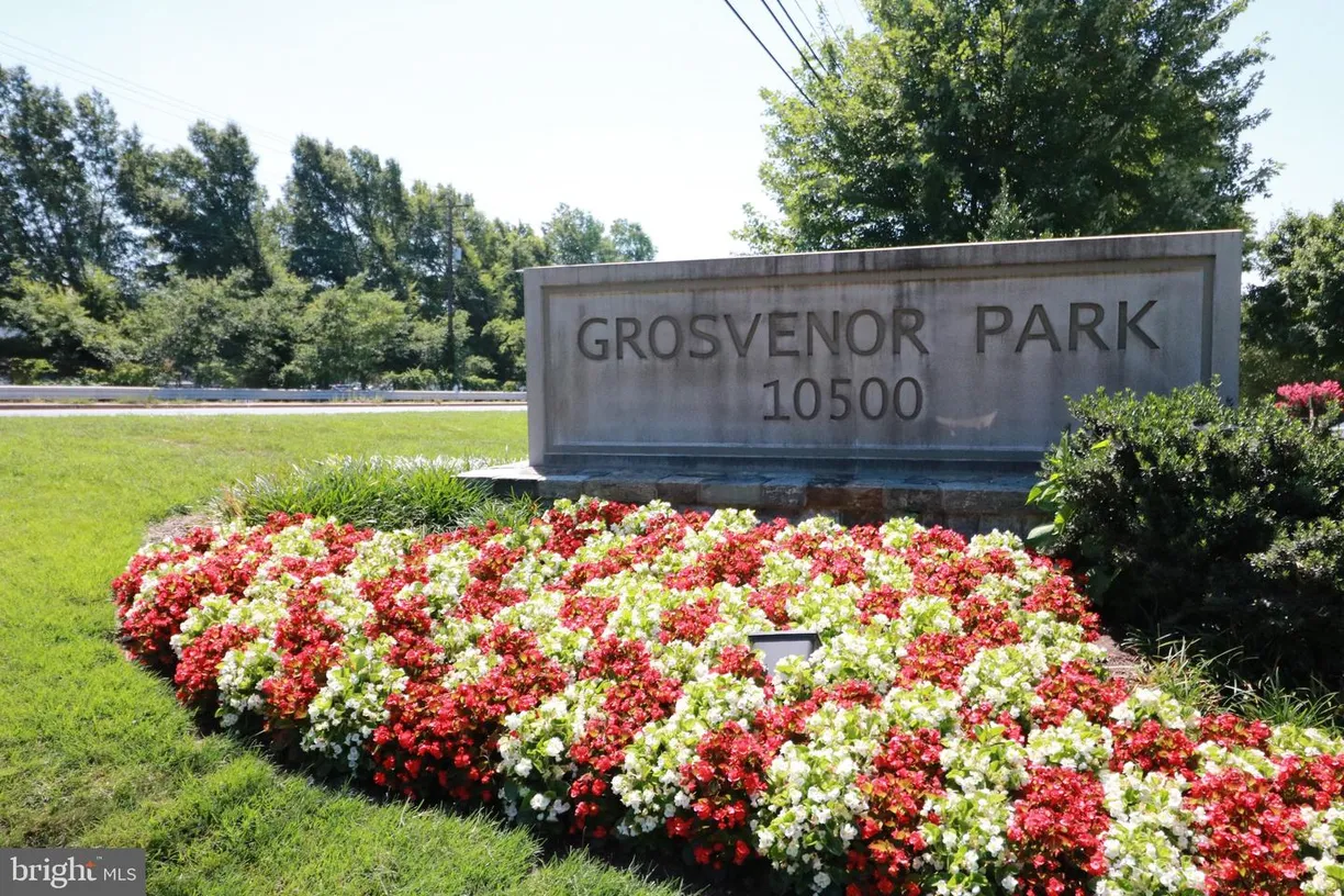 Washington Metro Area Real Estate | View 10500 Rockville Pike, 926